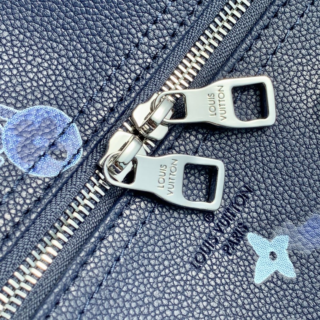 l**is V*t*n keepall bandouliÈre 40-42*26 20cm