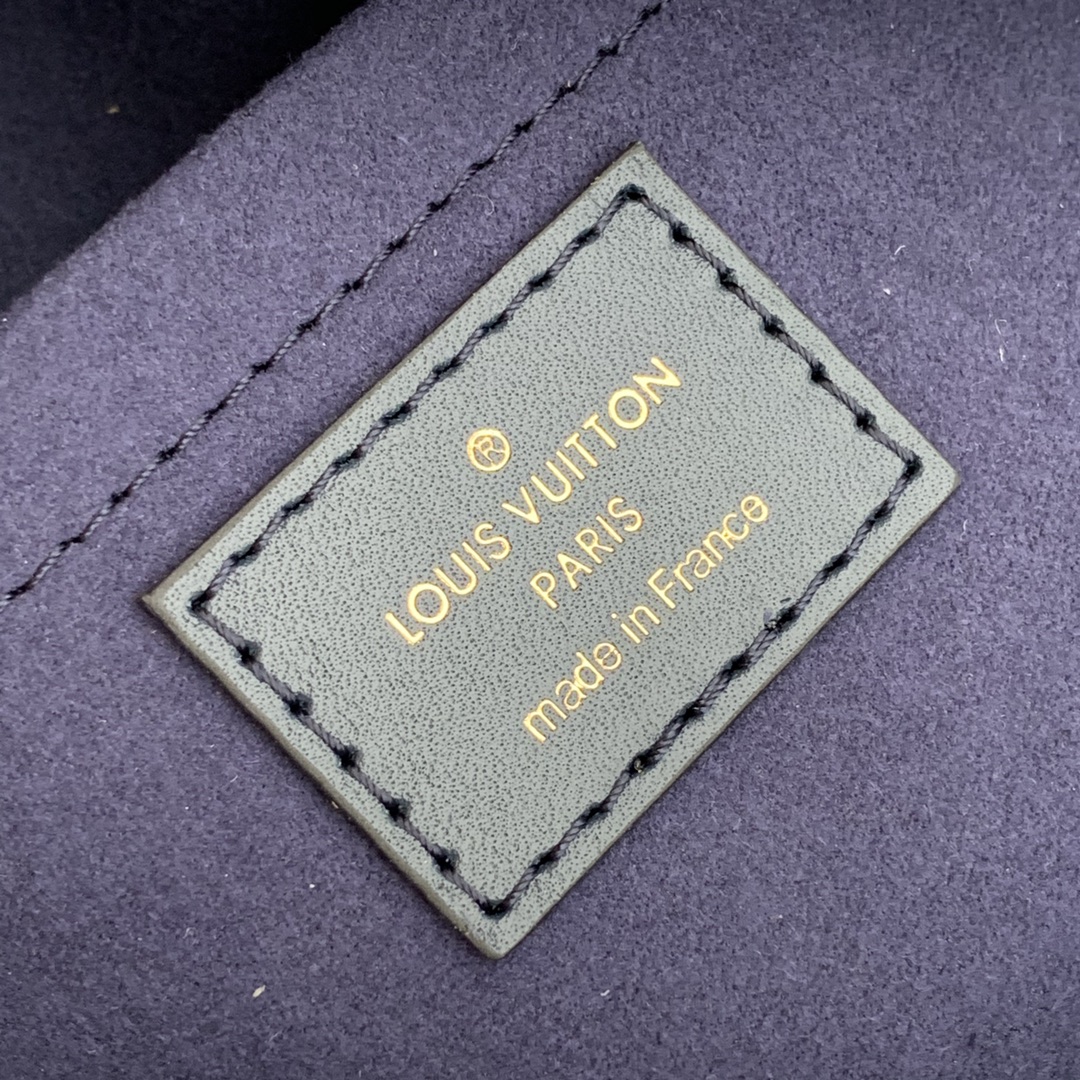 l**is V*t*n mini dauphine bag-20*15*9cm