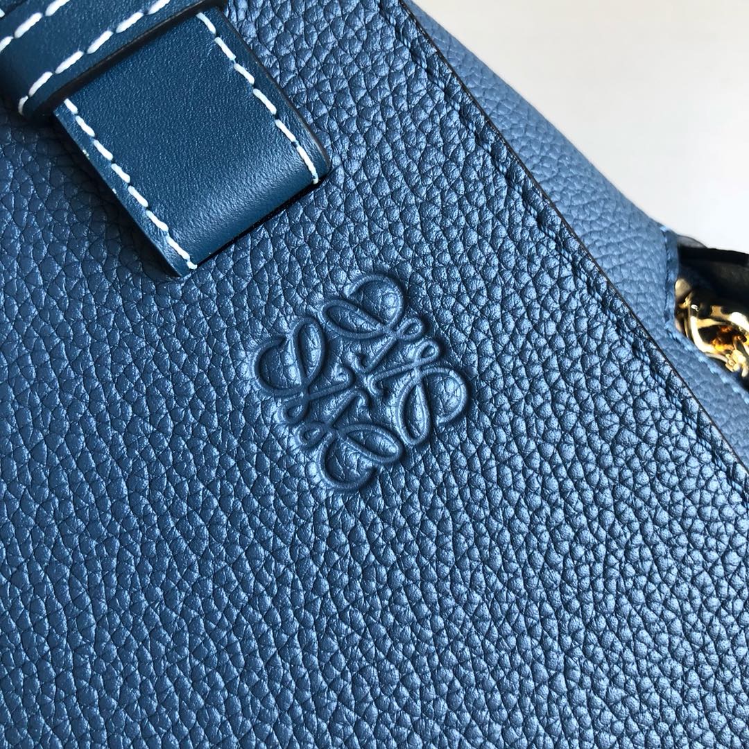 Loewe Hammock Bag-29*26*14CM