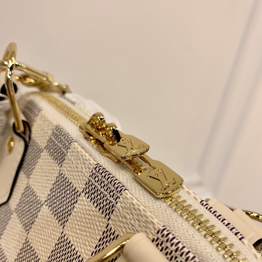 l**is V*t*n n41221 alma bb-25*19*12cm