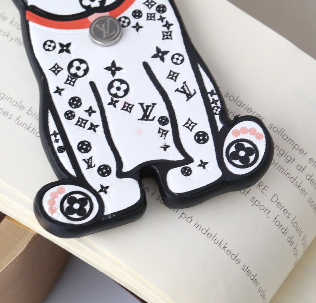 l**is V*t*n key holders