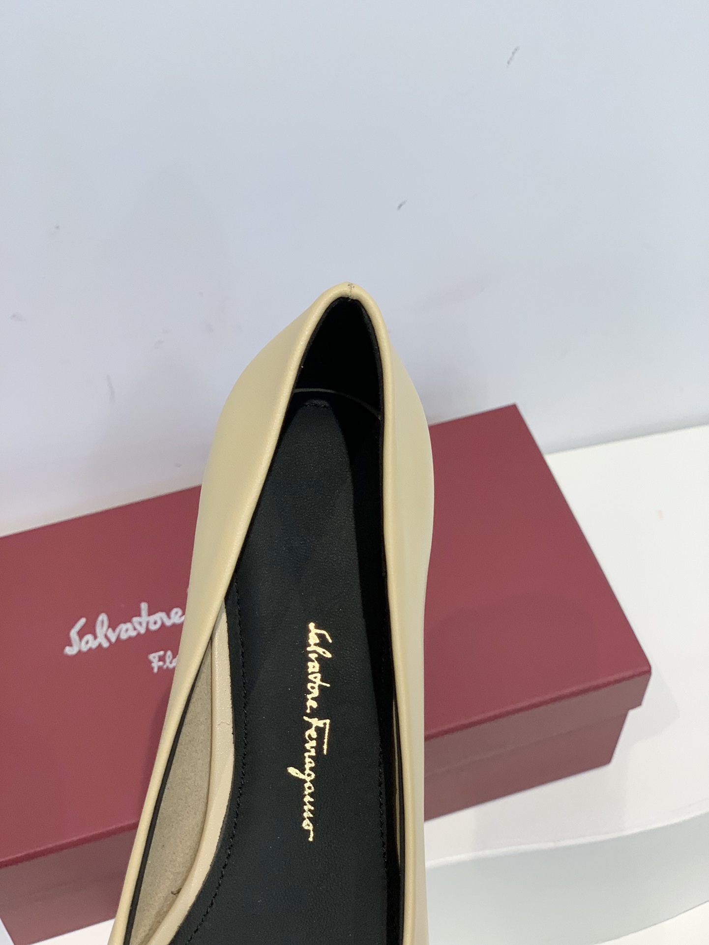 Salvatore Ferragamo-2CM