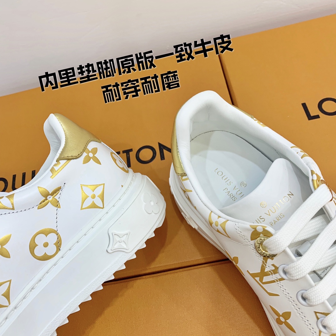 l**is V*t*n low-top sneakers