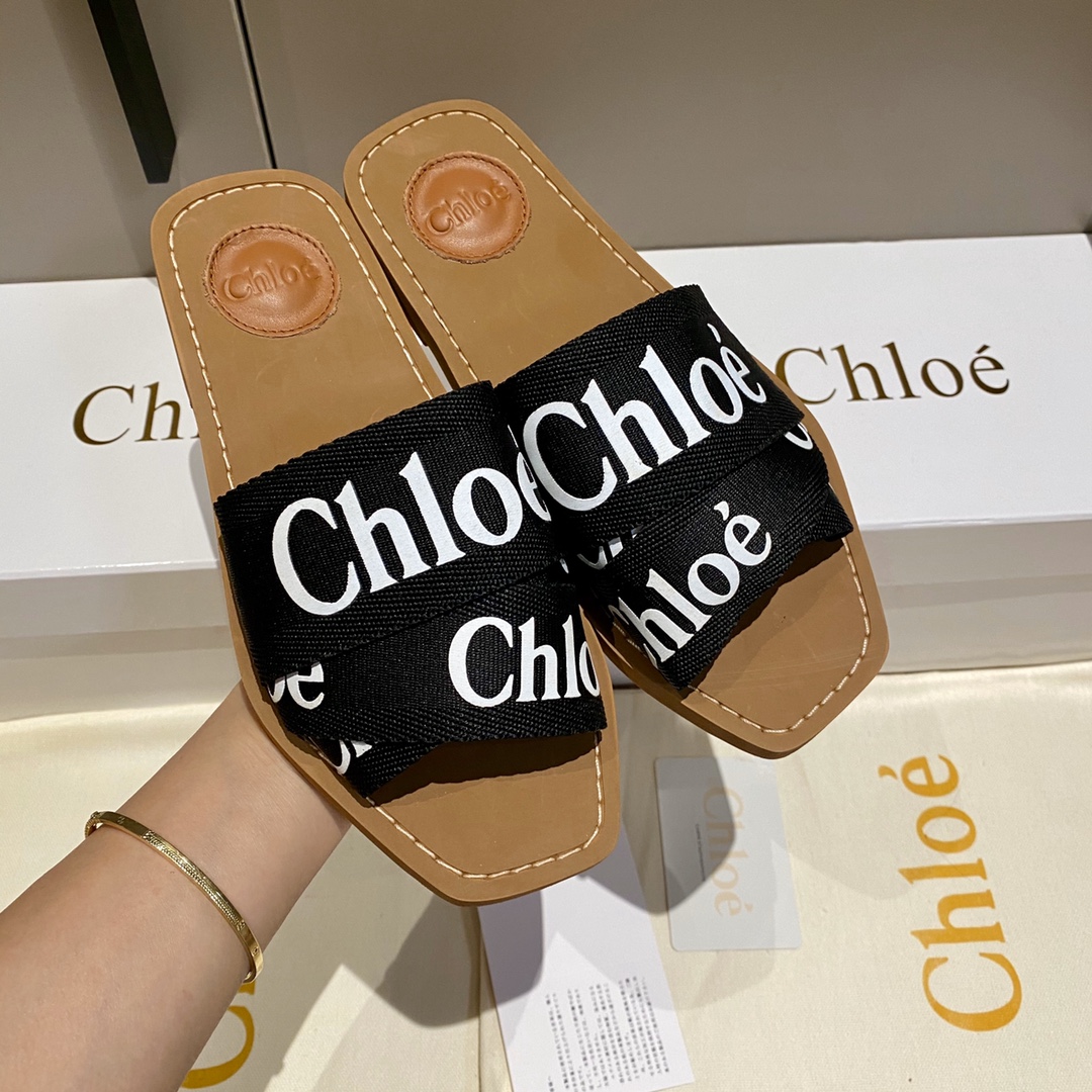 Chloe Slides