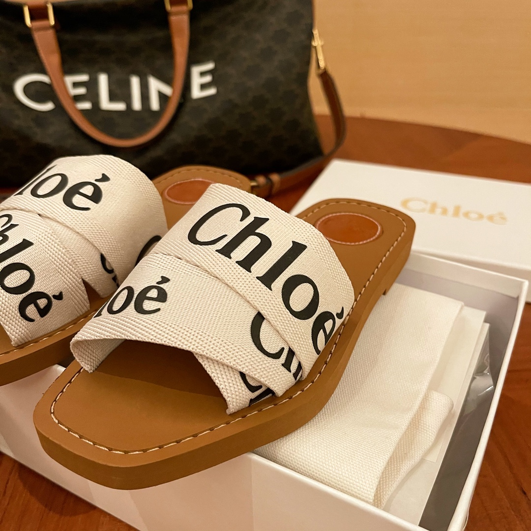 Chloe Slides