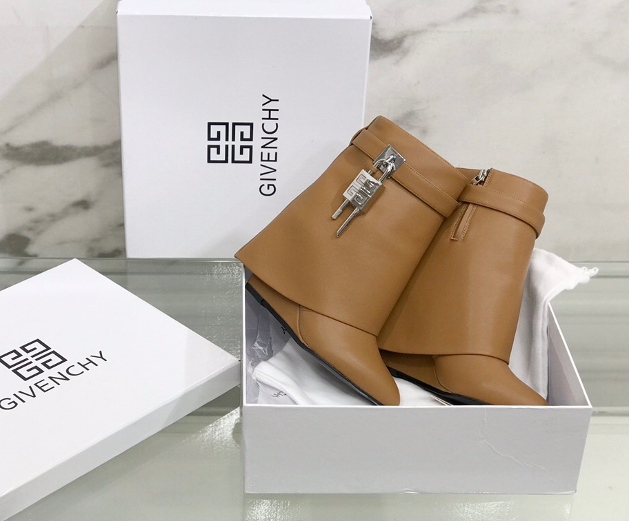 Givenchy Boots(EU35-42)