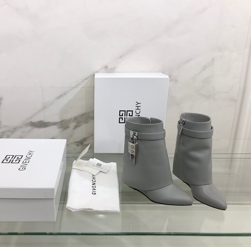 Givenchy Boots(EU35-42)