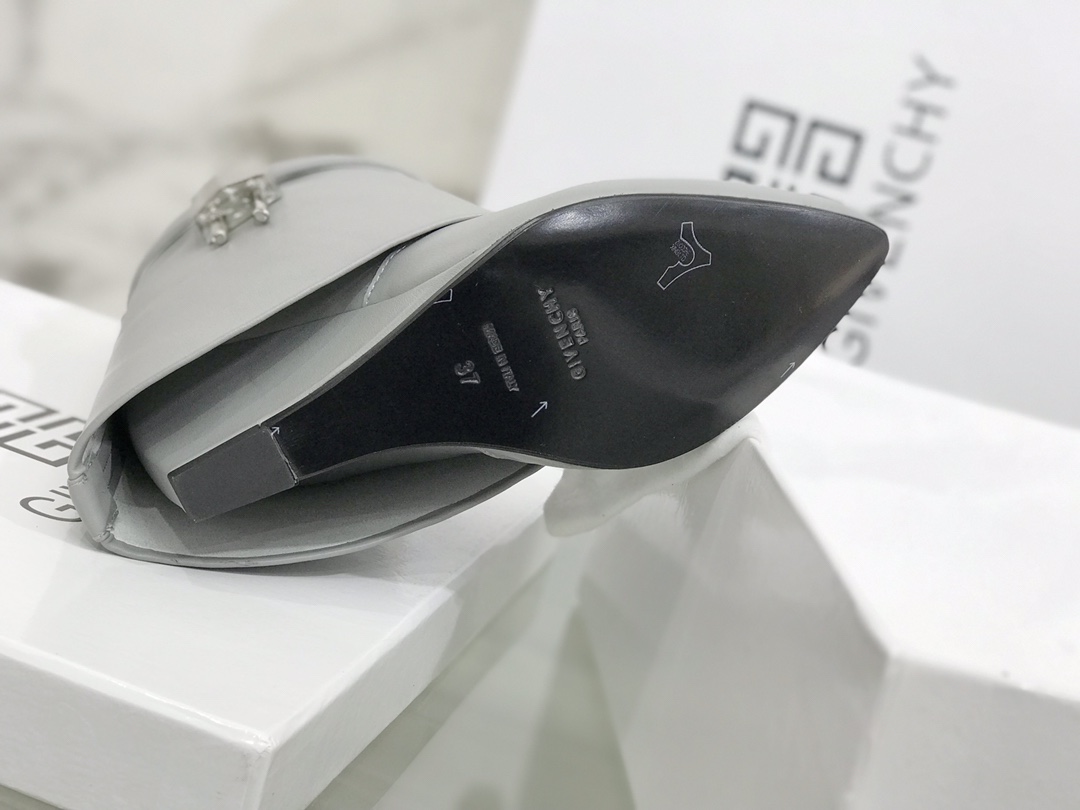 Givenchy Boots(EU35-42)