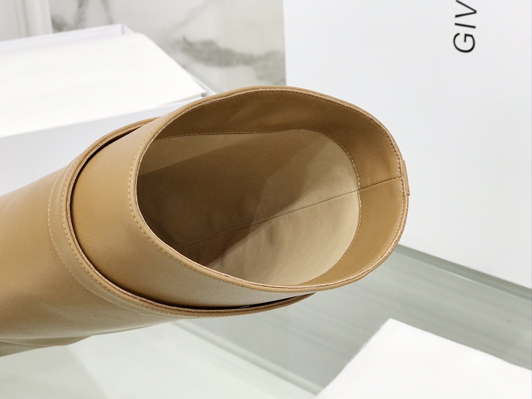 Givenchy Boots(EU35-42)