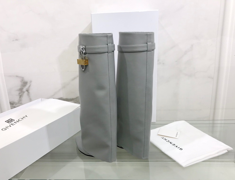 Givenchy Boots(EU35-42)