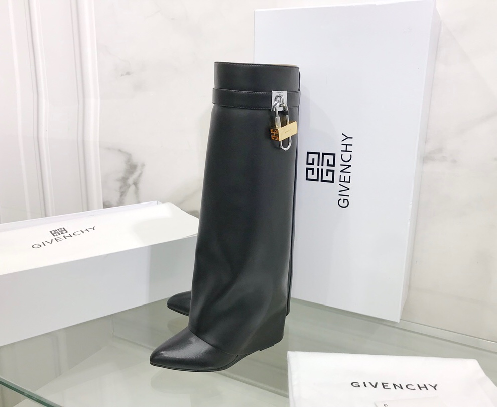 Givenchy Boots(EU35-42)