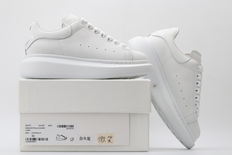 Alexander McQueen Sports Shoes