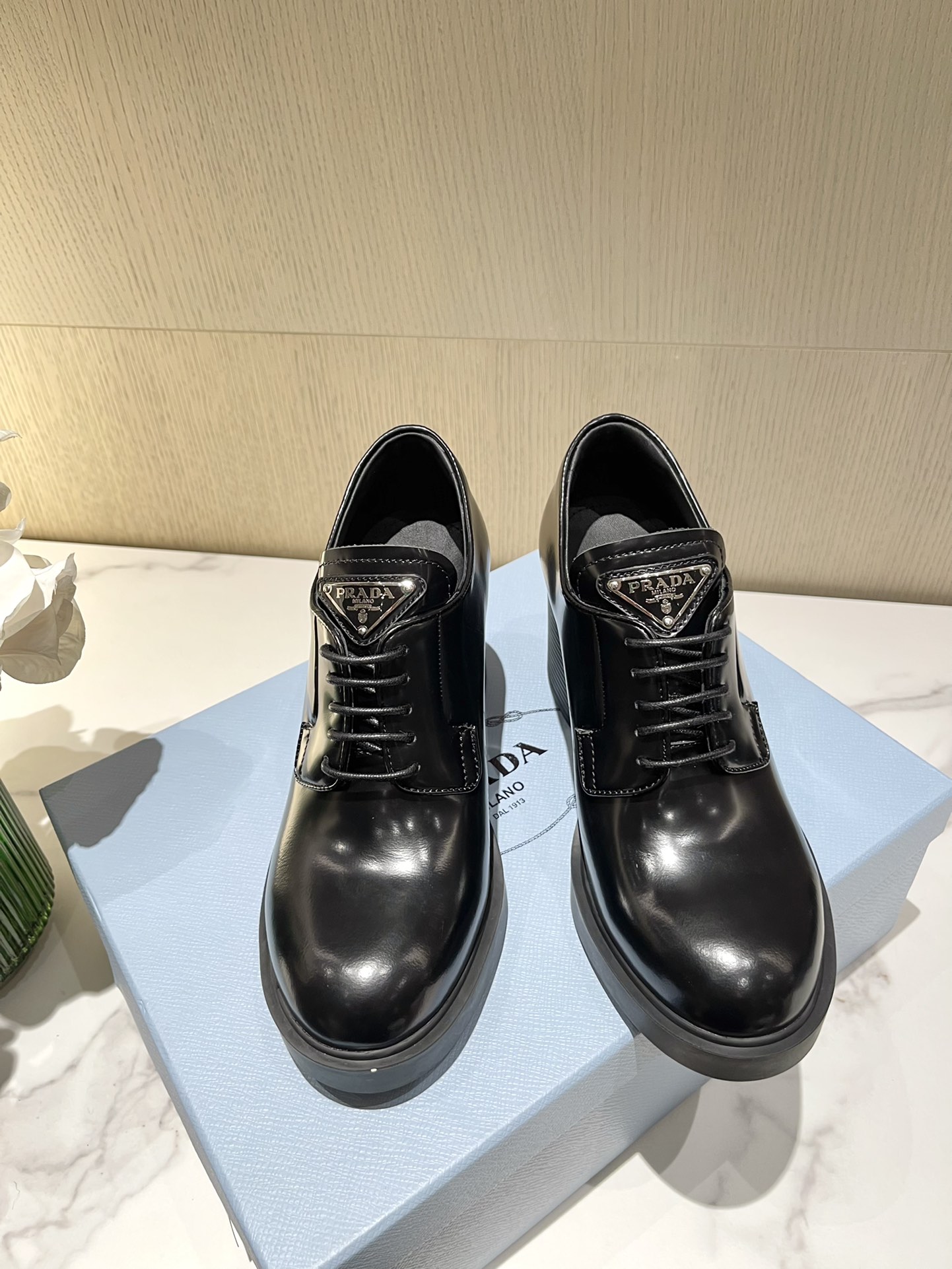 Pra*a loafers 2022ss