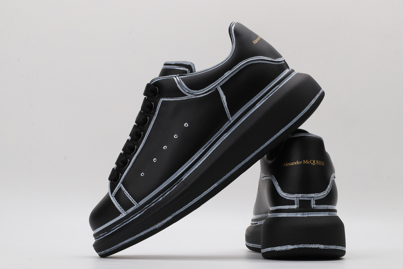 Alexander McQueen Sports Shoes