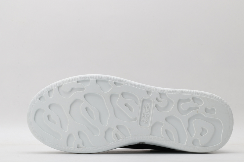 Alexander McQueen Sports Shoes