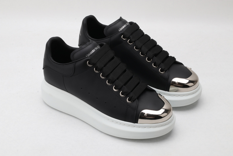 Alexander McQueen Sports Shoes