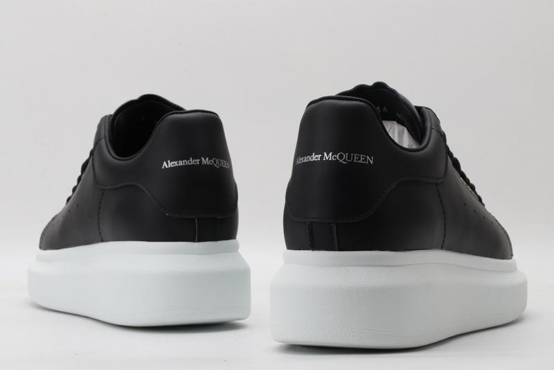 Alexander McQueen Sports Shoes