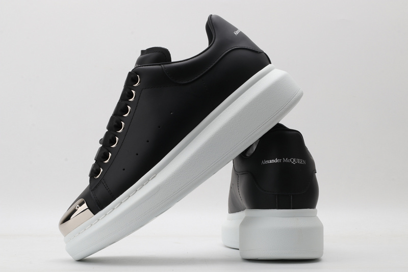 Alexander McQueen Sports Shoes