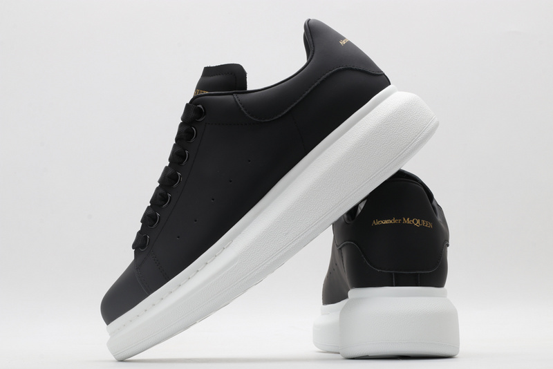 Alexander McQueen Sports Shoes