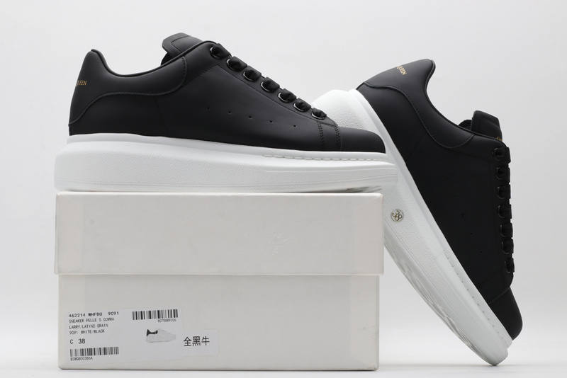 Alexander McQueen Sports Shoes