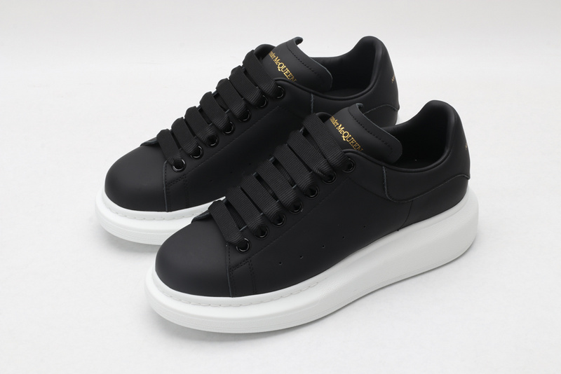 Alexander McQueen Sports Shoes