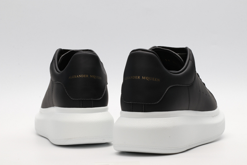 Alexander McQueen Sports Shoes