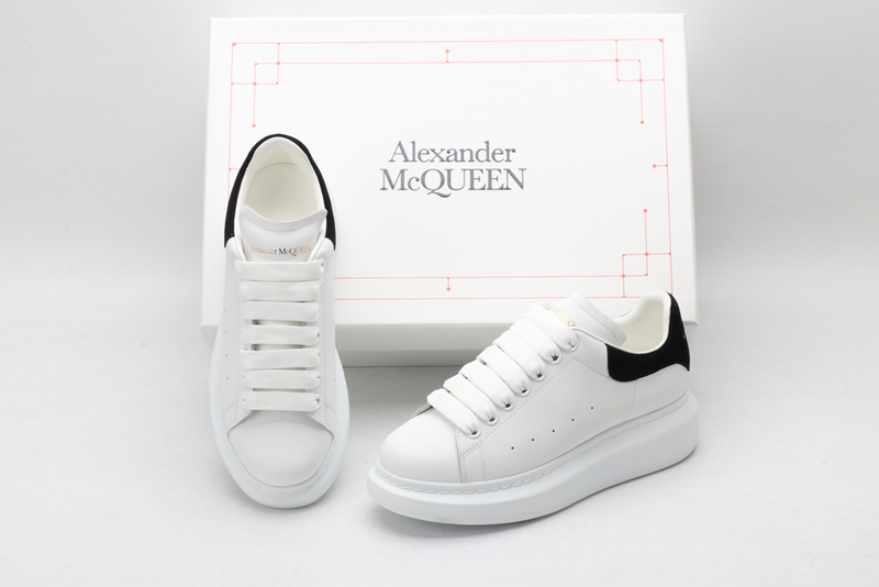 Alexander McQueen Sports Shoes