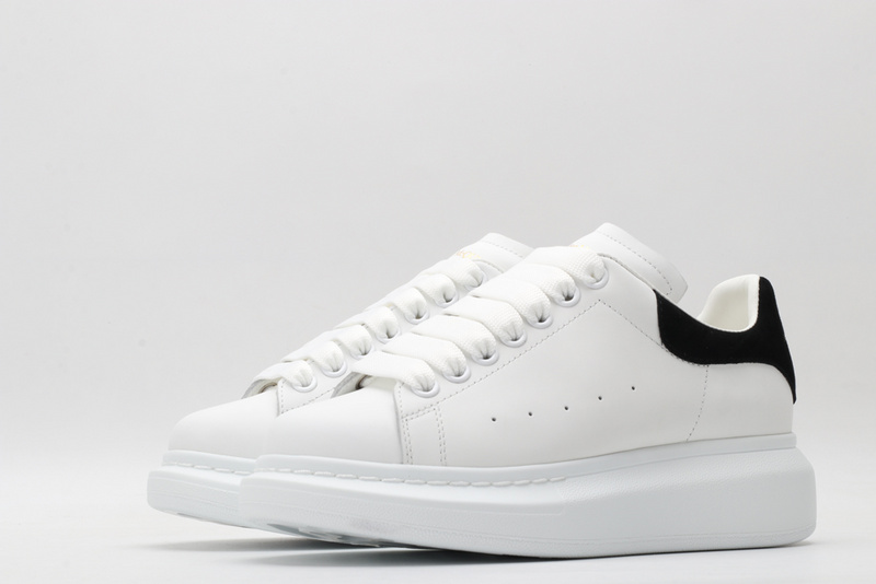 Alexander McQueen Sports Shoes