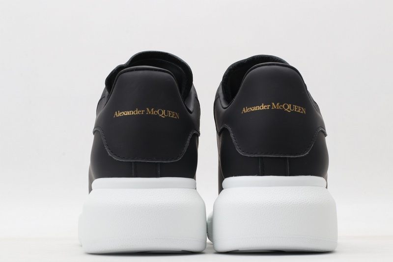 Alexander McQueen Sports Shoes