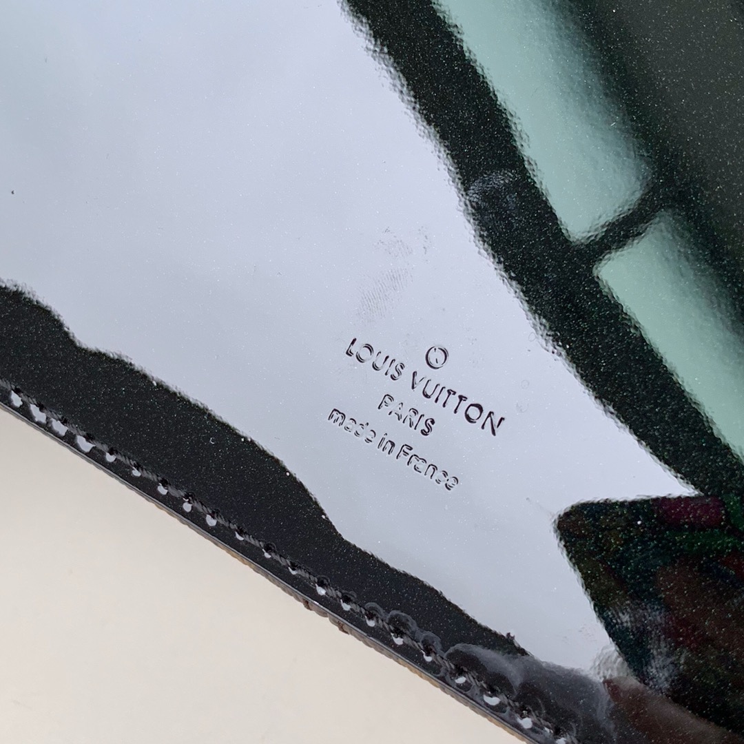 l**is V*t*n cherrywood bb handbag-21*17*8cm