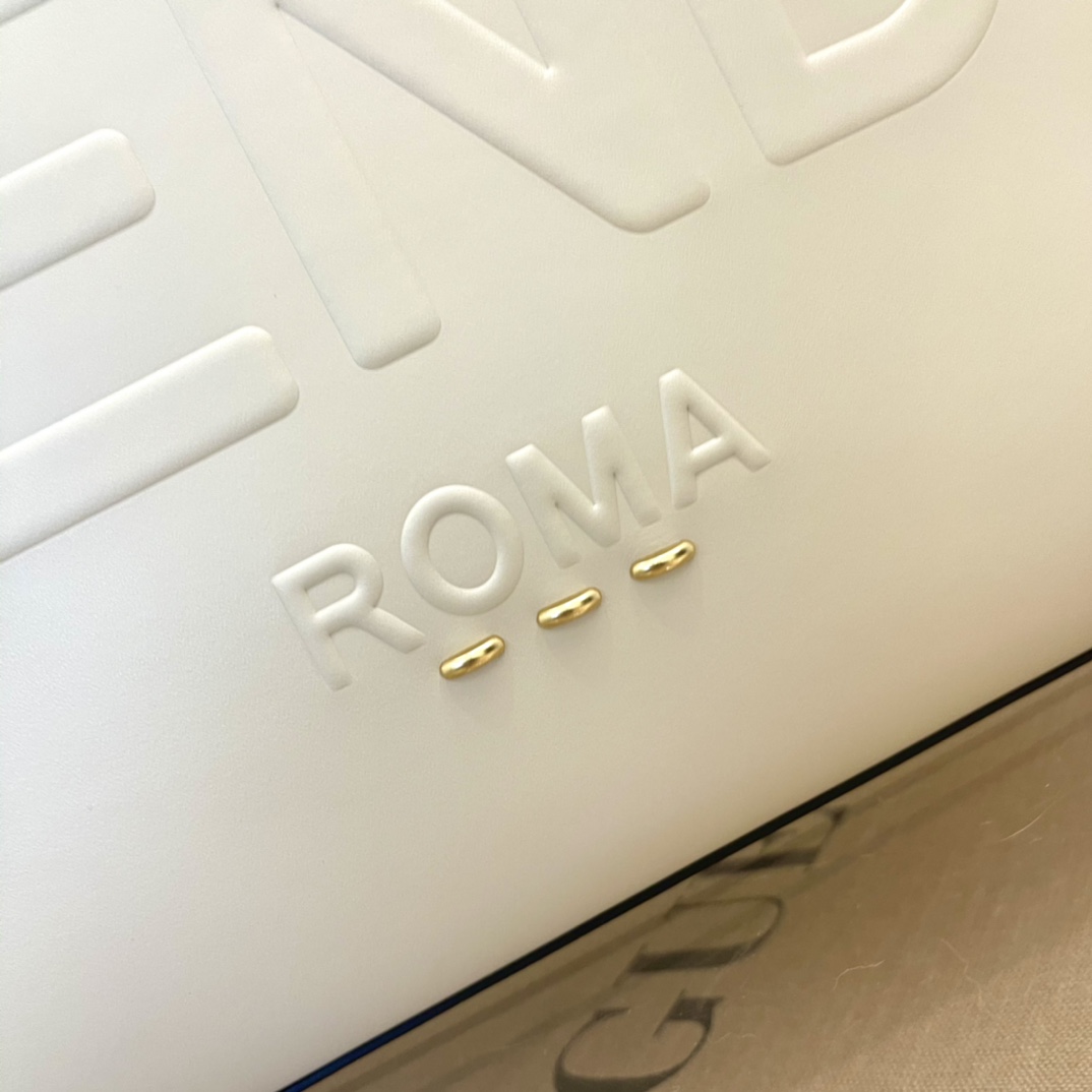 F**di tote-36*17*31cm