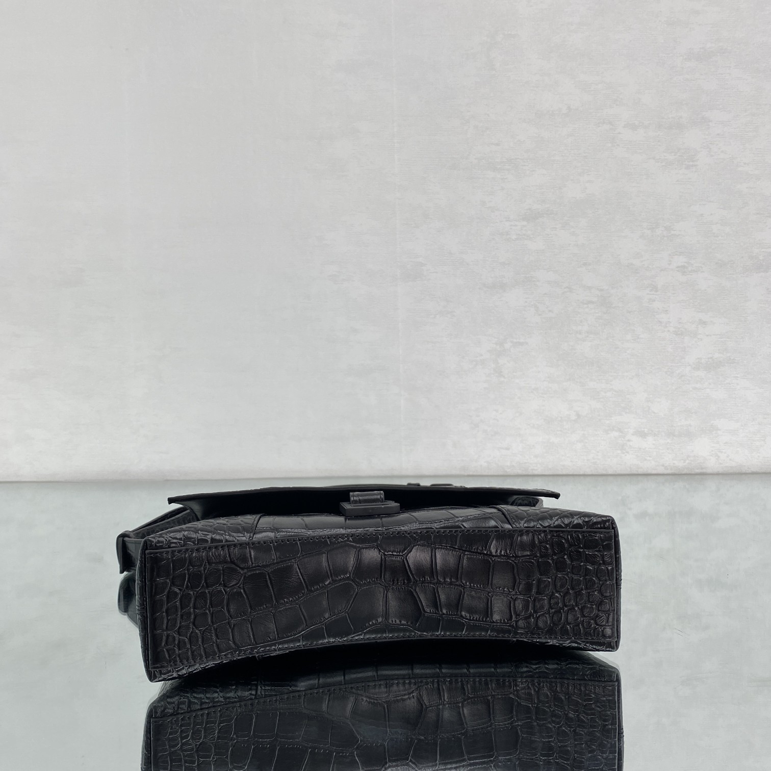 Ba*len*cia*ga hourglass bag-25.5*6*16cm