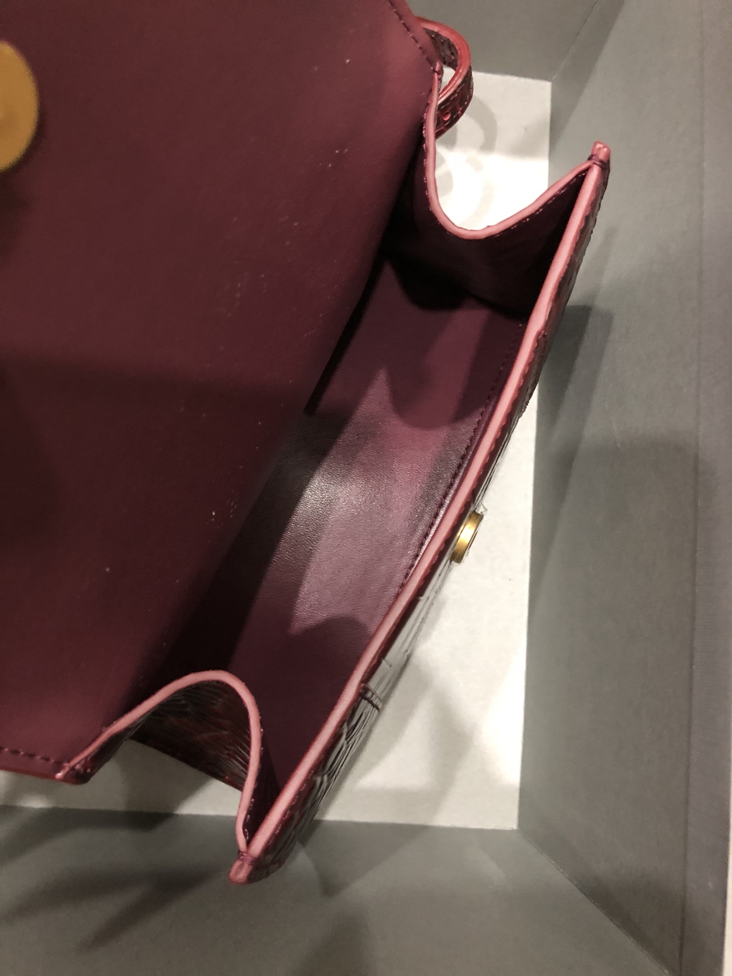 Ba*len*cia*ga small hourglass bag-13*8*19cm