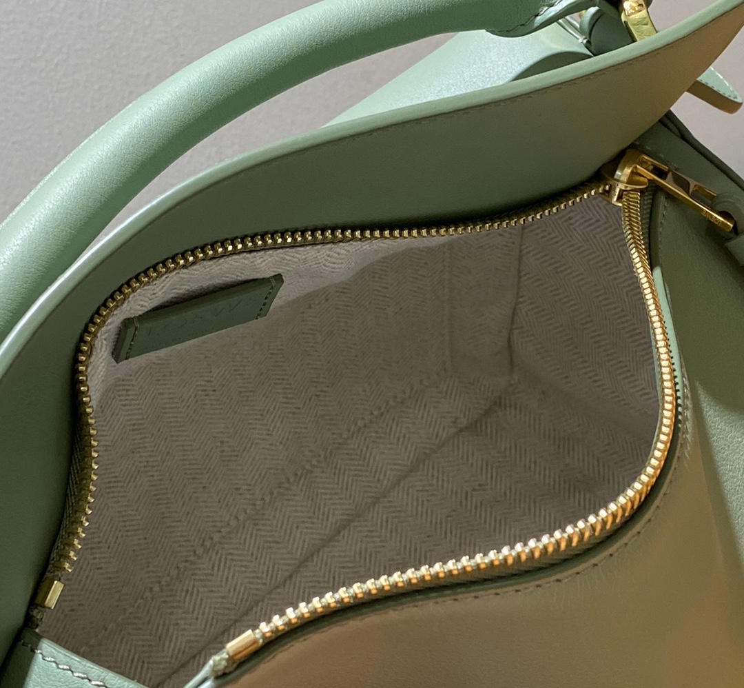 Loewe Puzzle Small Bag-24*10*14CM