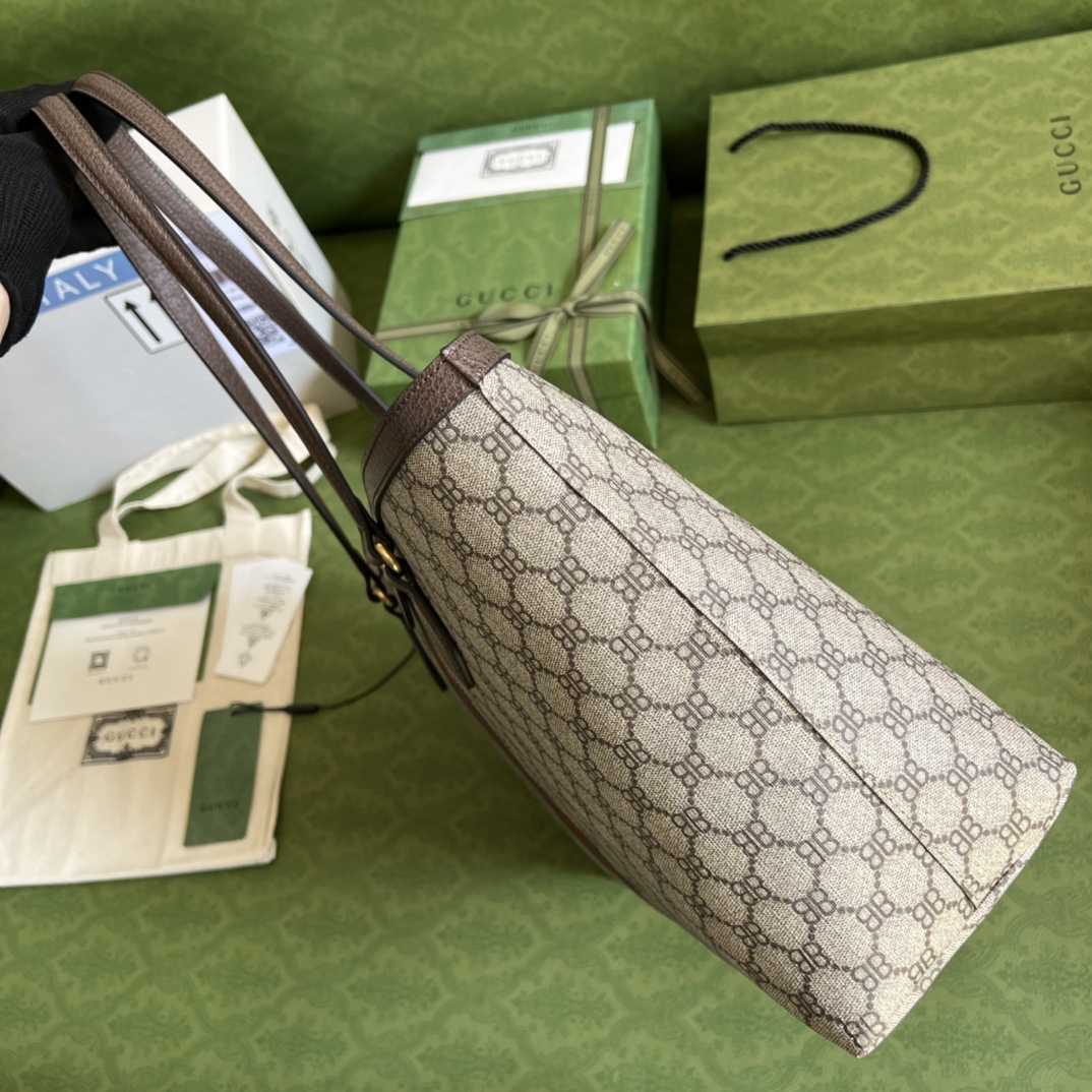 G*u*i top handle-38*28*14cm