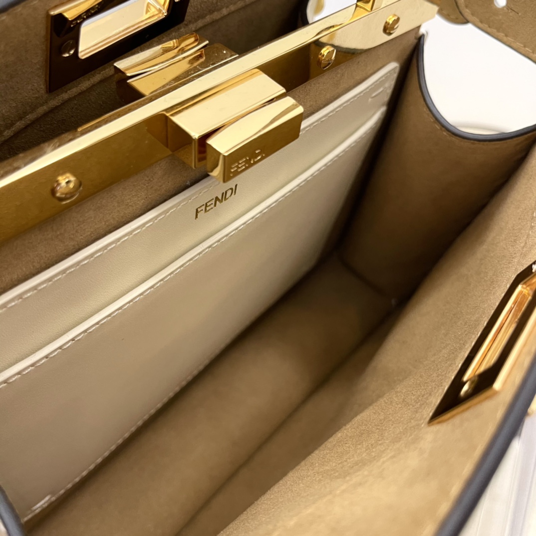 F**di peekaboo-27x21x9.5cm