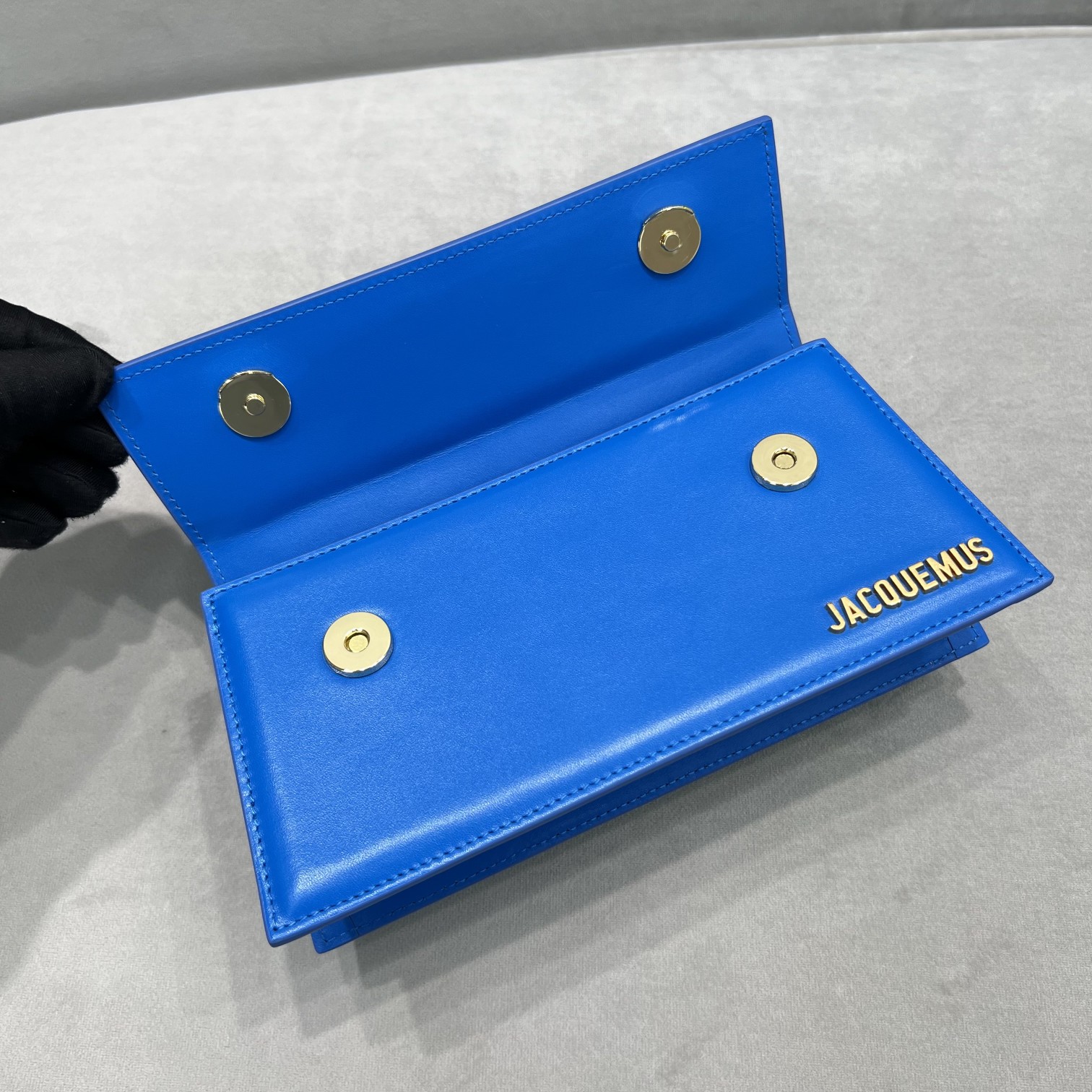 Jacquemus Handbags-21*10*6CM