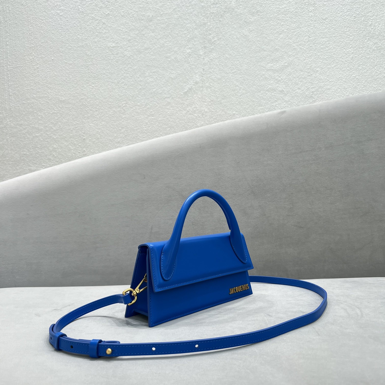 Jacquemus Handbags-21*10*6CM