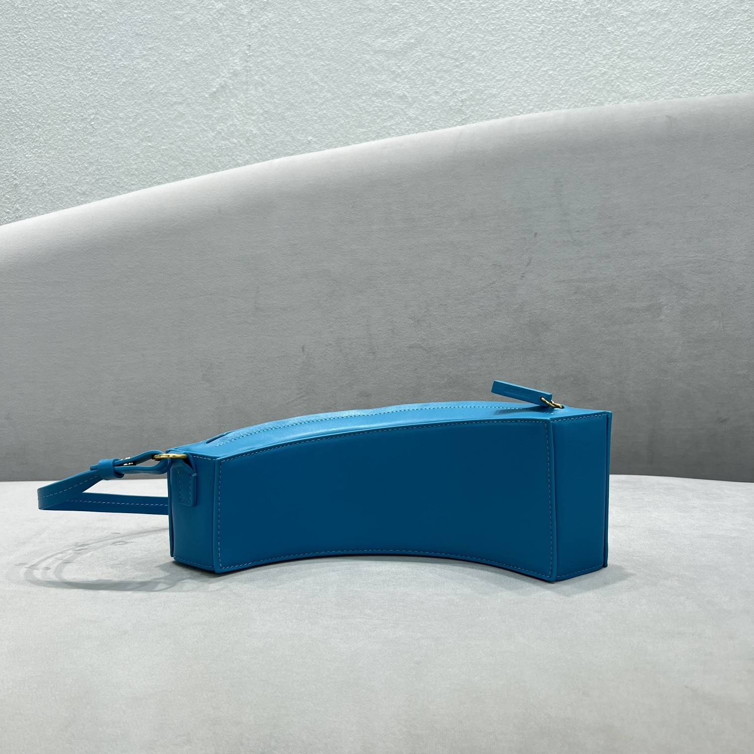 Jacquemus Handbags-35*9*6CM