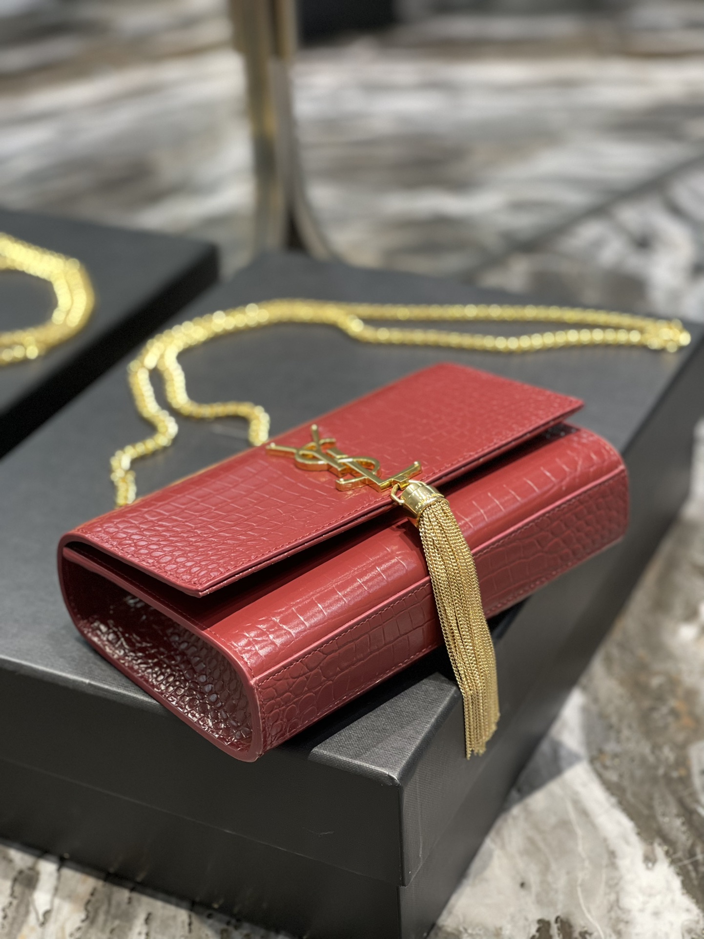 YSL Kate Medium With Tassle In Crocodile Leather-20x13.5x5.5cCM