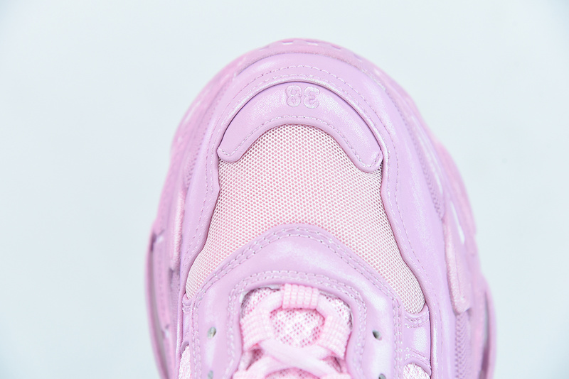 Ba*len*cia*ga triple s