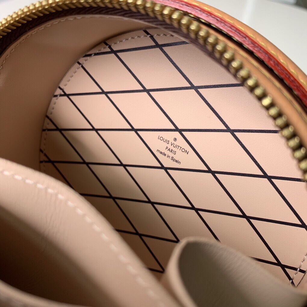 l**is V*t*n mini boite chapeau-13*12*6.5cm