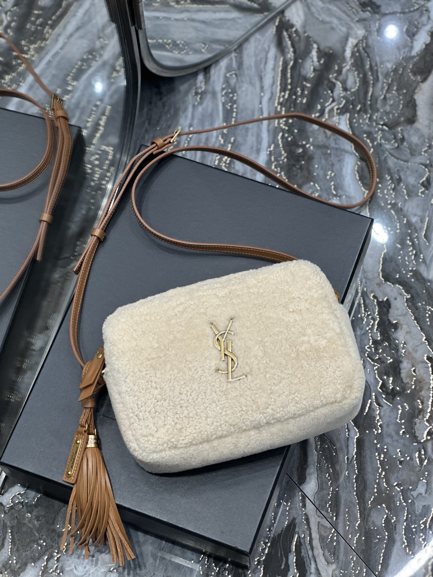 YSL Lou Camera Bag-23x16x6CM