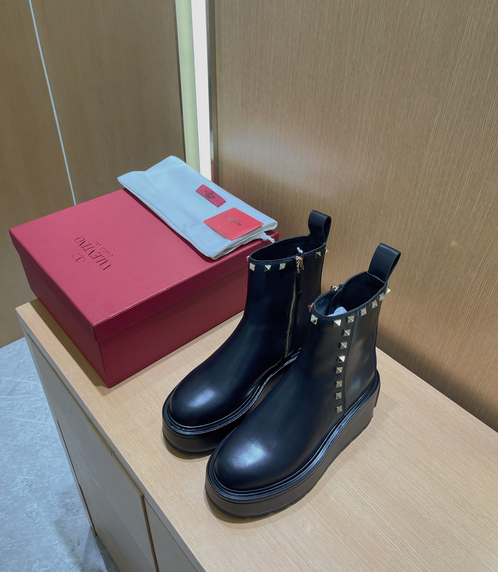 Valentino Boots(EU35-41)