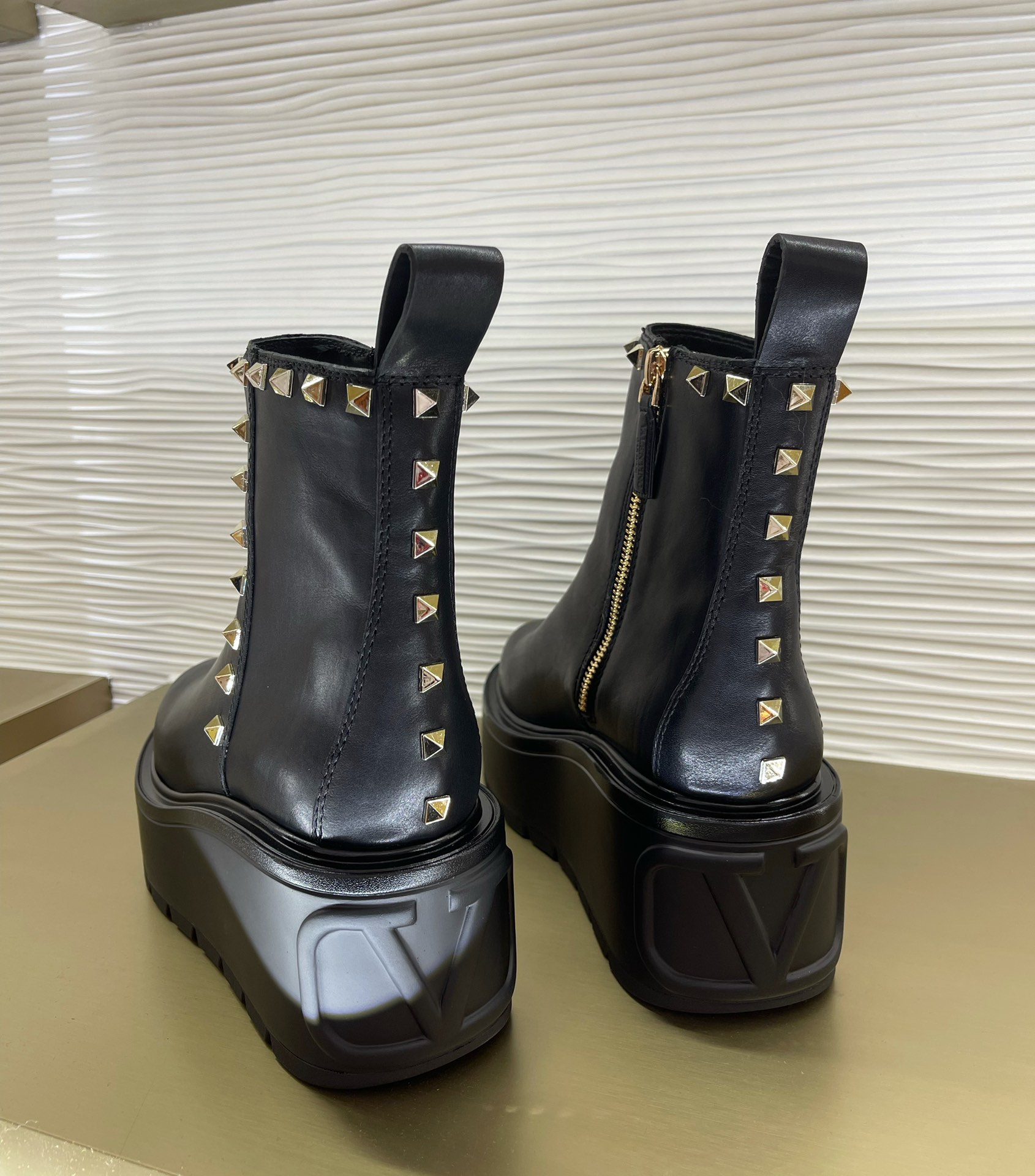 Valentino Boots(EU35-41)