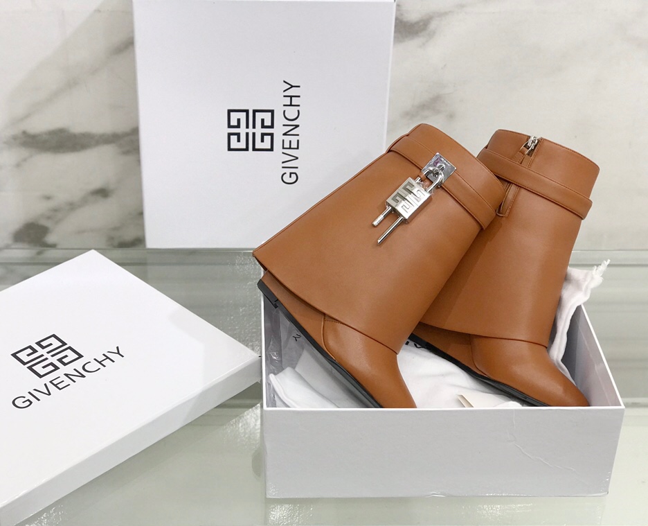 Givenchy Boots(EU35-42)