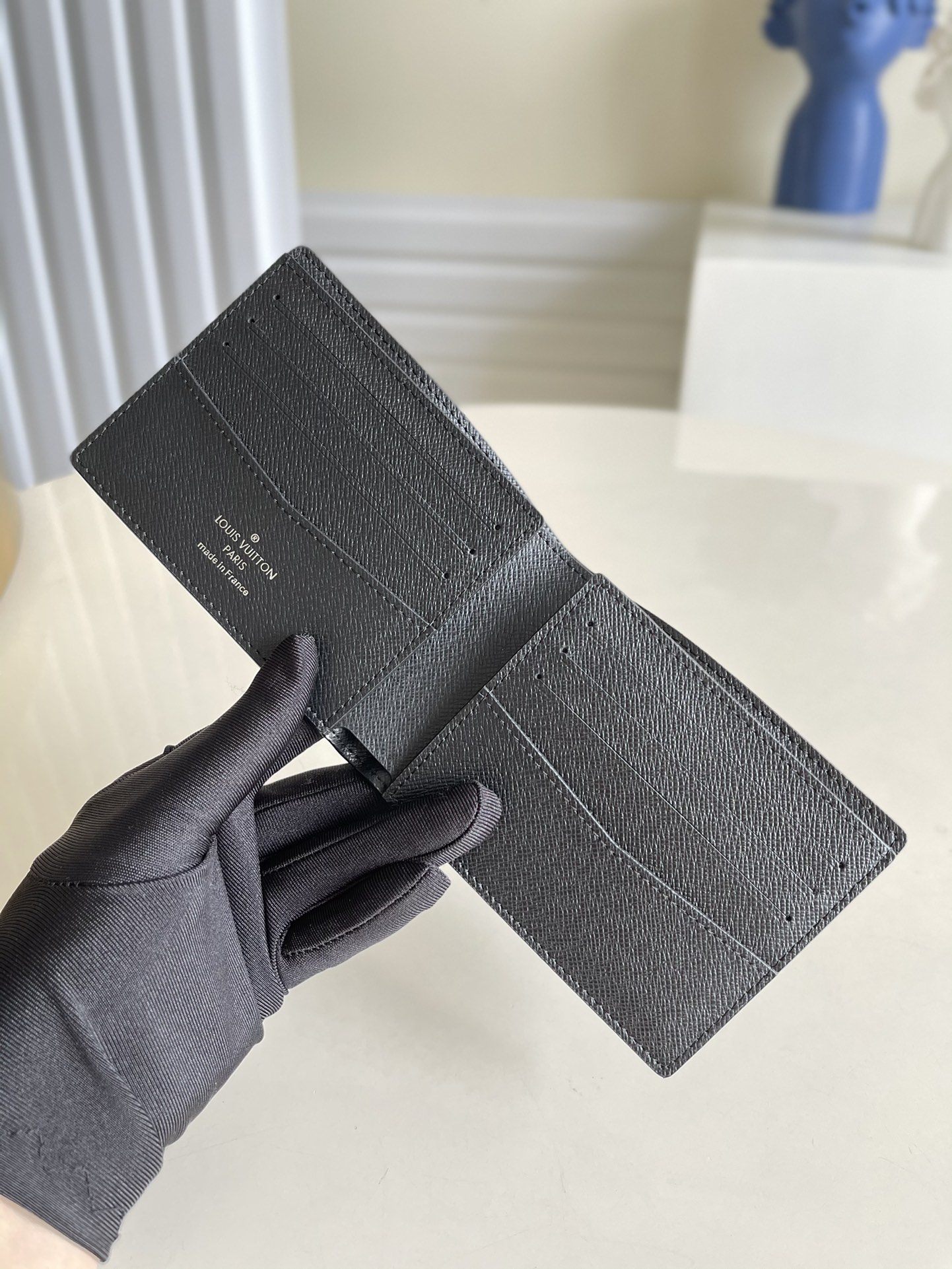 l**is V*t*n slender wallet-m62294-11*9*2cm