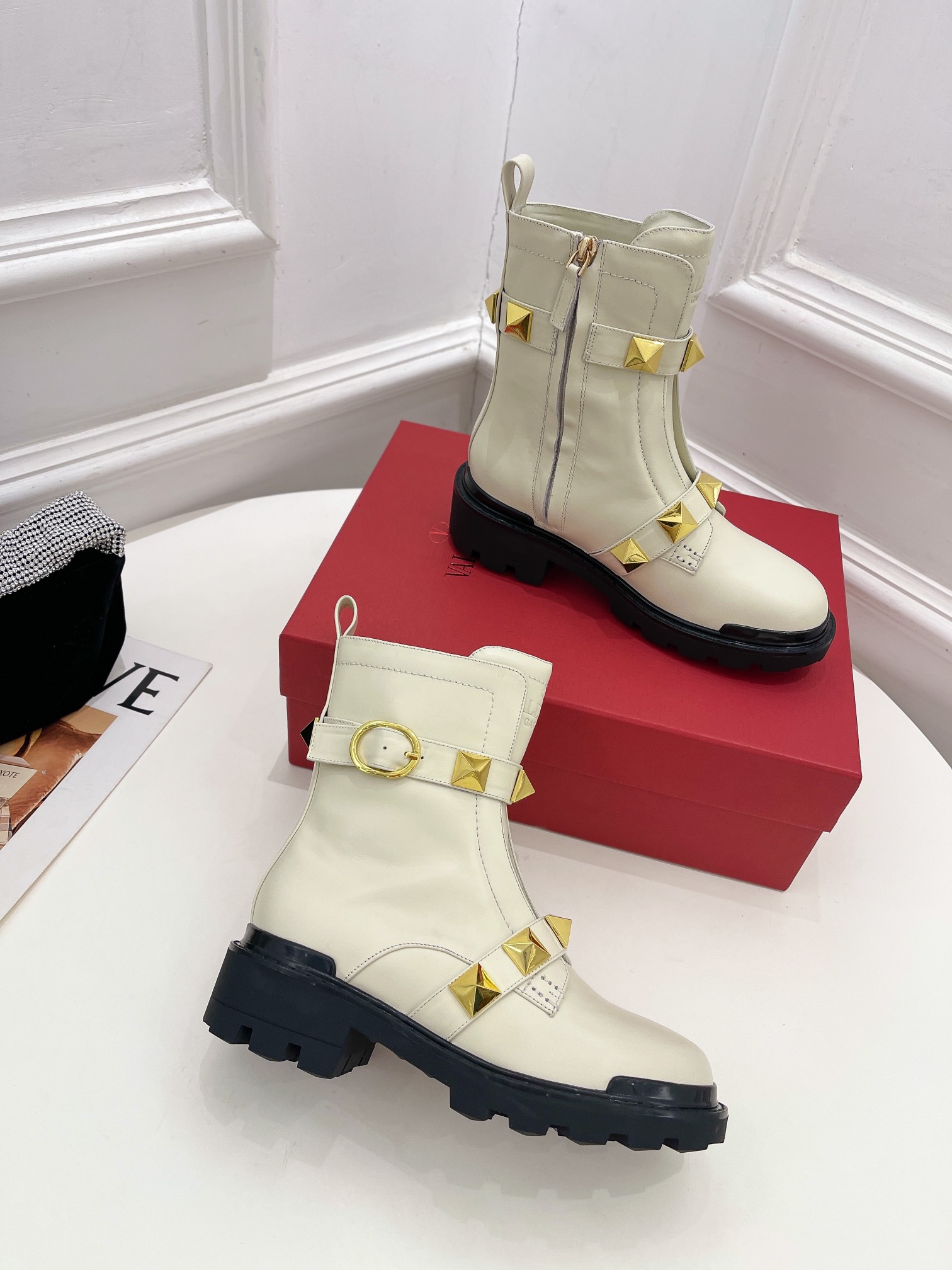 Valentino Boots(EU35-41)