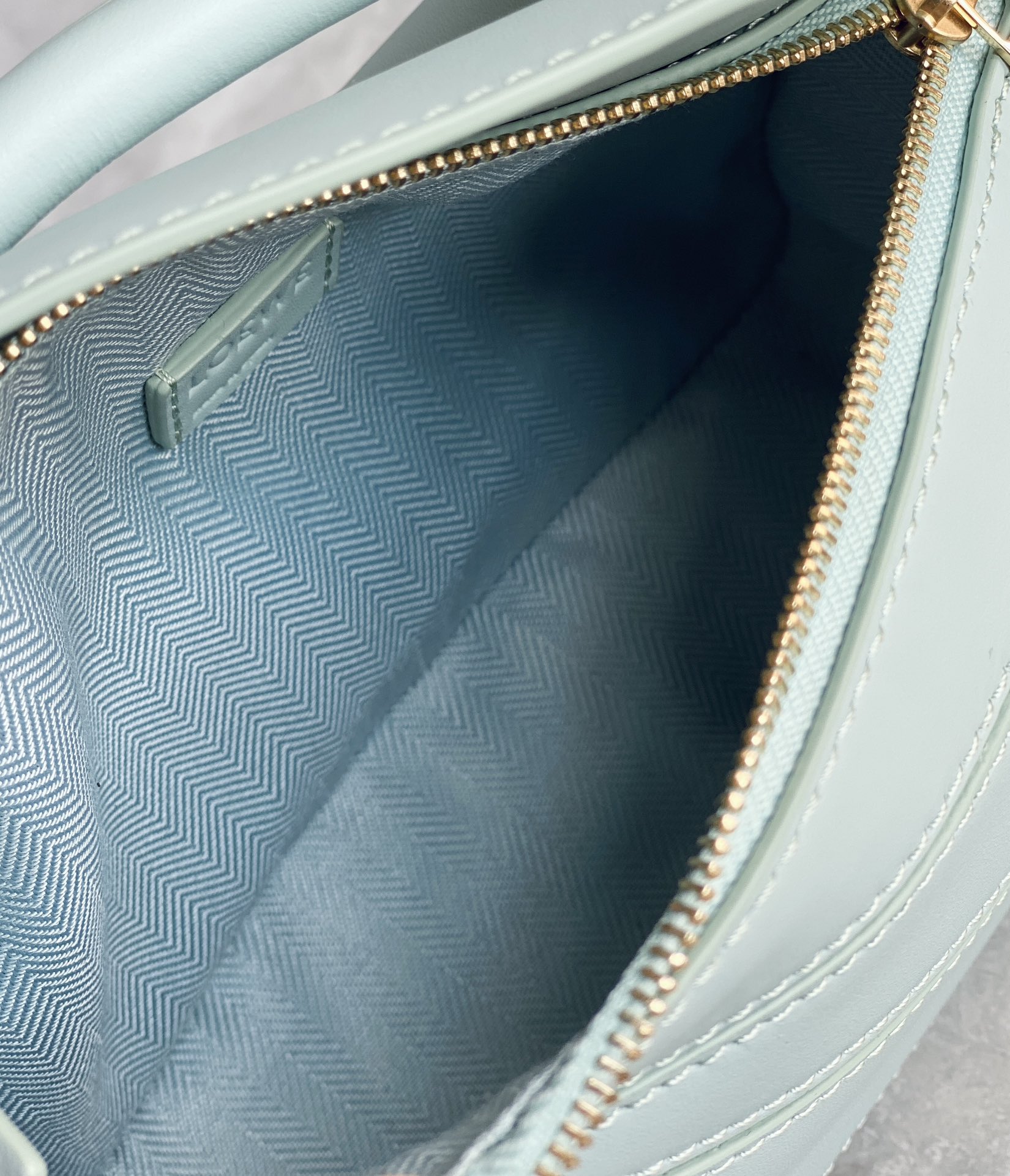 Loewe Puzzle Mini Bag-18*11*7.5CM