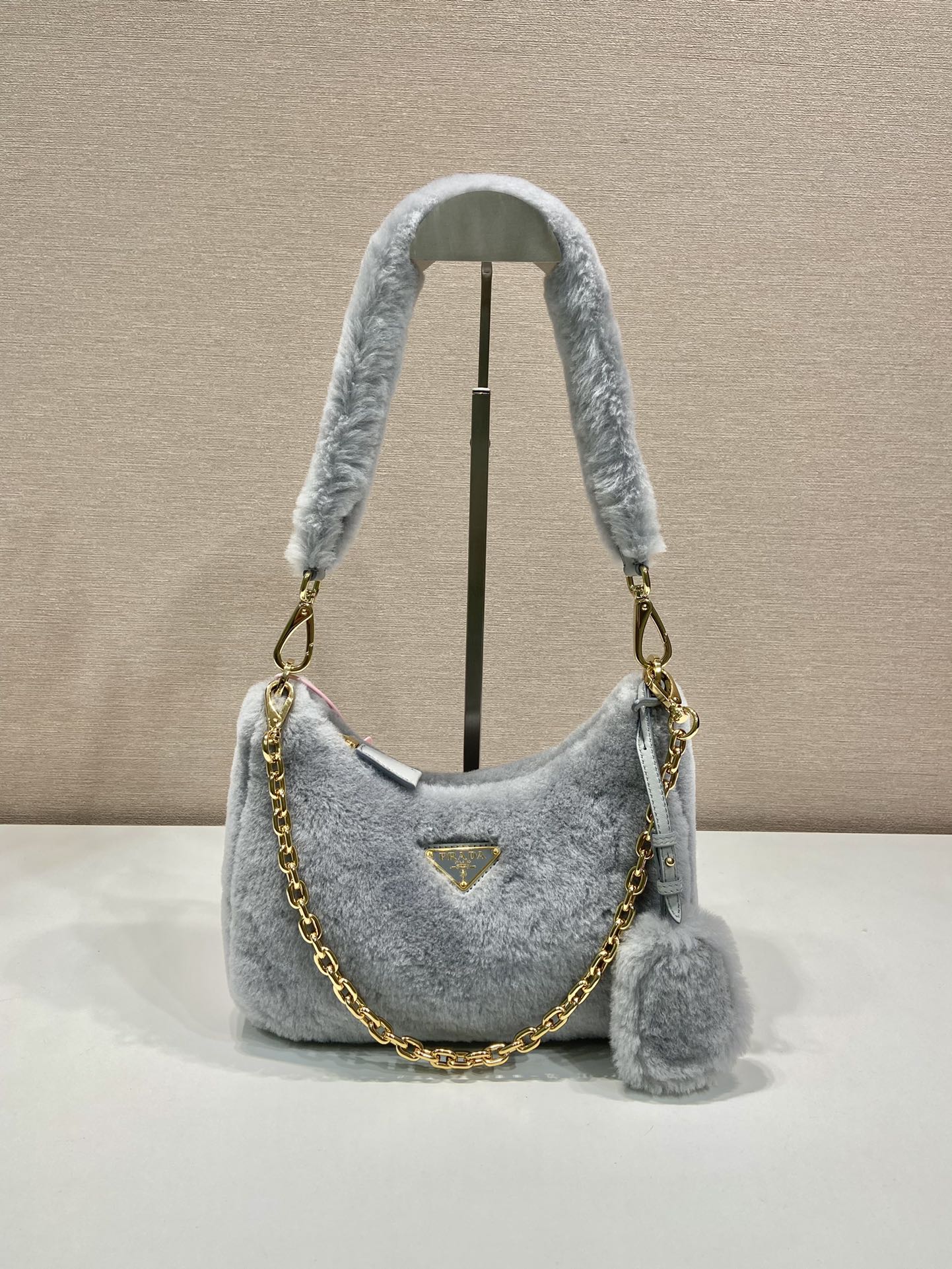 Pra*a system hobo bag-23*17*8cm